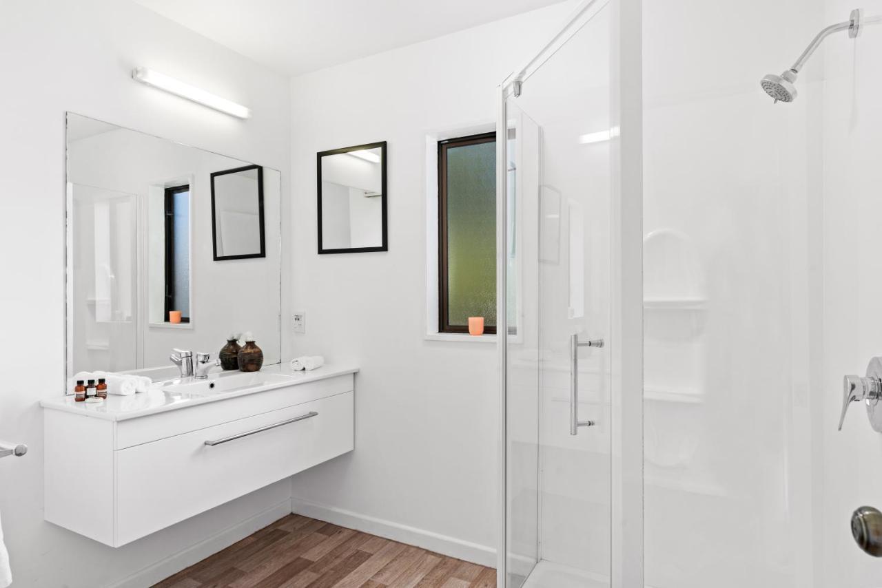 Town Centre Location With Stunning View - Unit 8 Apartment Queenstown Bagian luar foto